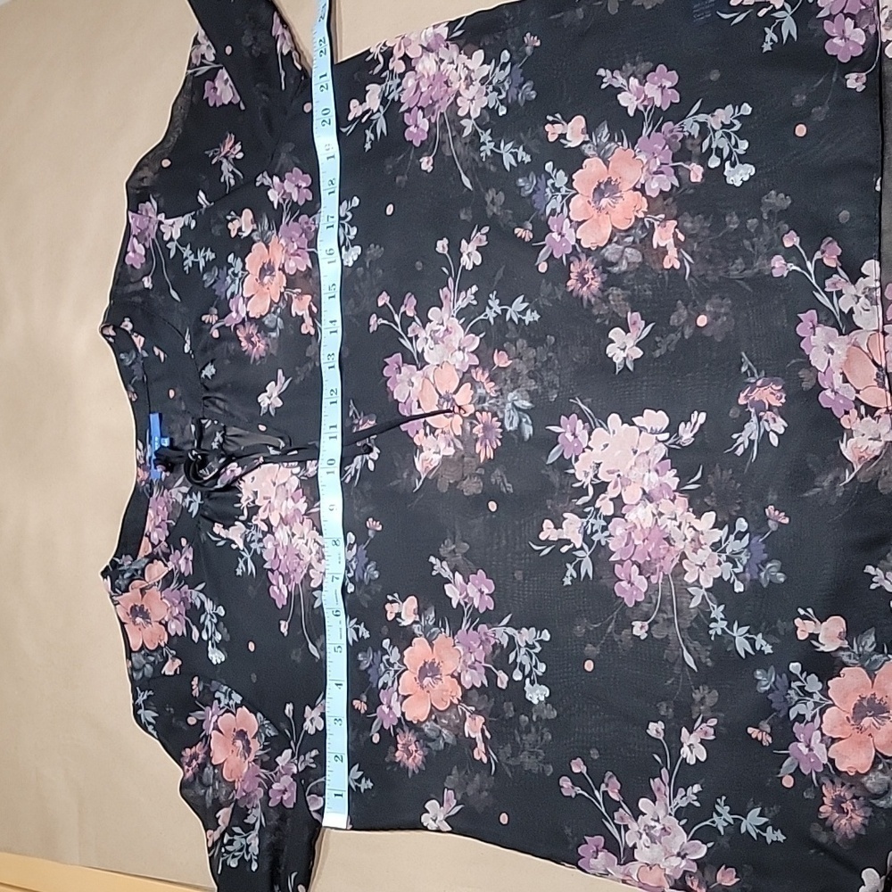 Apt 9 Size M Black w/ Floral Pattern Sheer Blouse with Tie Neckline. Gently Worn - Picture 6 of 12